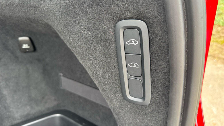 Volvo XC90 2.0 B5P [250] Ultra Dark 5dr AWD Geartronic Petrol Estate